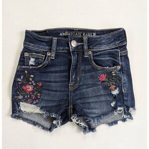 American Eagle Embroidered Floral Next Level Stretch Jean Shorts Women’s Sz 0